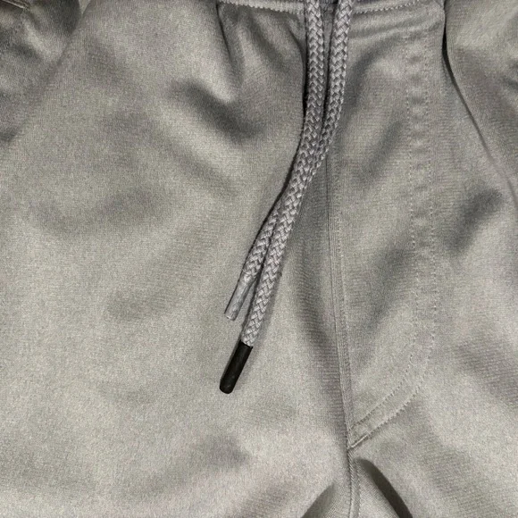 Under Armour Tapered Sweat Pants ColdGear Gray Joggers W/Pockets Men's M READ - Picture 6 of 7